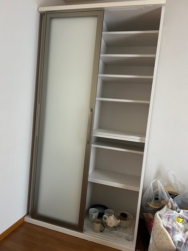 大容量食器棚（大塚家具）