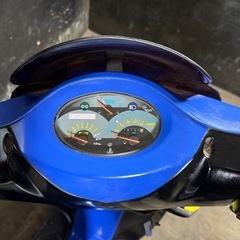 ★支払総額4.8万円★激安バイク続々入荷中！とにかく安い！！ キムコ スーパー9 青/黄 車格大きい50cc！ バッテリー新品！ サイスタ付き！ 社外CDI！　の画像