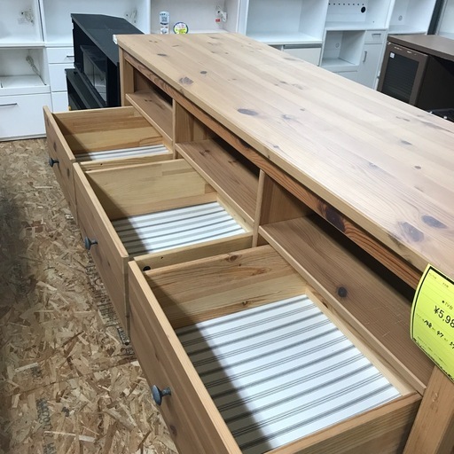 ジャングルジャングル貝塚店　テレビ台　茶色　ブラウン　木　木目　引き出し　3個　ロー　収納　中古　貝塚市　二色浜