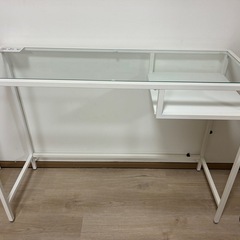 IKEA テーブル　オフィス　デスクの画像