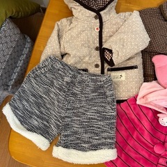 キッズ子供服90サイズと130の画像