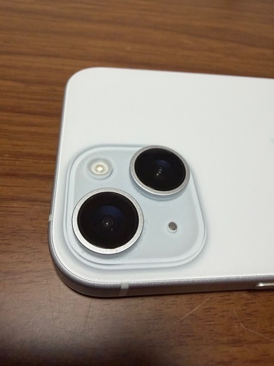極美品iPhone15　SIMフリー　128GB