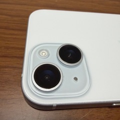 極美品iPhone15　SIMフリー　128GBの画像