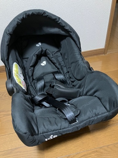 ベビーカー、ベビーシートセット　
トラベルシステム