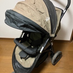Joie　トラベルシステム　ベビーカー、ベビーシートの画像
