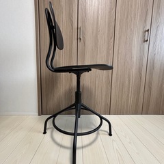 回転チェア　ブラック　IKEAの画像