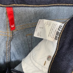 UNIQLO ユニクロ　デニム ダークブルー デニムパンツ ジーンズ ストレッチデニム サイズ26 66センチ ブルーの画像