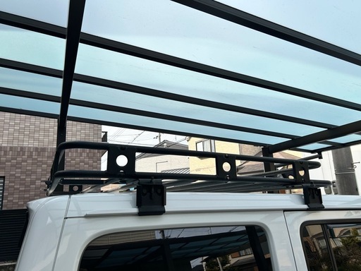 Smittybilt スミティビルトラ　ディフェンダーラック