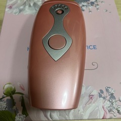 IPL光脱毛器 5段階強さ(充電器、メガネ付き)の画像