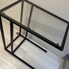 IKEA テーブルの画像