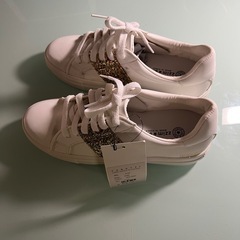 キャンディーズ スニーカーの画像