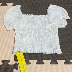 ◼️無料◼️【新品タグ付き】SHEIN ベビー　パフスリーブトップス 56-62cm/半袖の画像