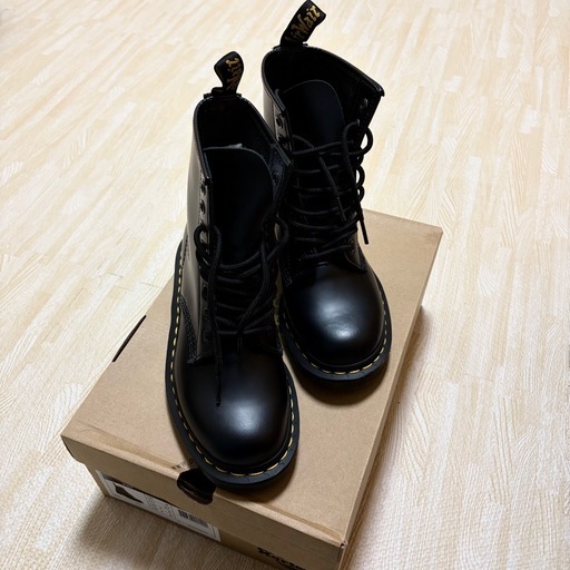 Dr. Martens 1460 8 ホールブーツ　UK4 23cm