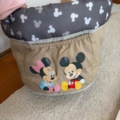 ベビーチェア ミッキー ミニーの画像