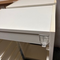 2月11日お取引優先　IKEA 棚2つとBOX6個の画像