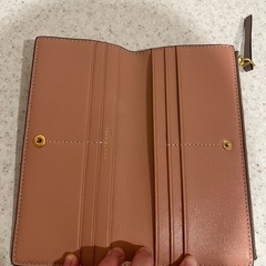【美品】トリーバーチ 長財布の画像