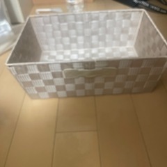収納カゴの画像