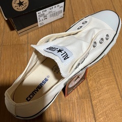 【決定】新品　コンバース　スニーカー靴　白の画像