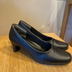 就活用パンプスの画像