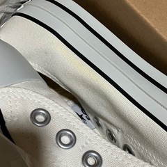 【決定】新品　コンバース　スニーカー靴　白の画像