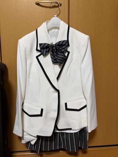 【美品】ミッシェルアルフレッド フォーマル スーツ キッズ 165 卒服 白