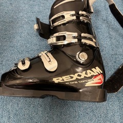 スキーブーツの画像