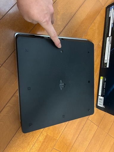 本日限定値引きあり　【限定版GTモデル】PS4 Slim ジャンク品（箱・限定コントローラー付）　　