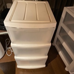 急募2/13まで　プラスチック収納ケース  ×5の画像