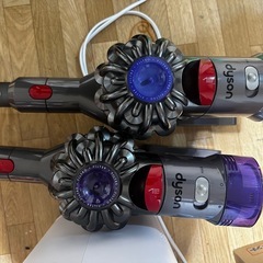 IKEA 棚、テーブル2台、ダイソン2台、ゲームキューブ、テント、スチールラック、アンプ他色々の画像