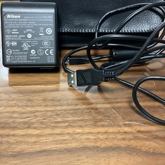 デジカメCOOLPIX S3000 オレンジの画像