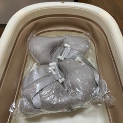 ベビーバス+バスクッションセット
の画像