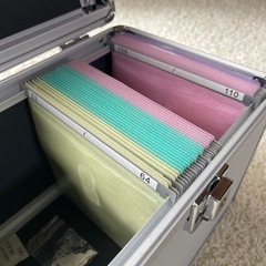 アルミ製CDケースの画像