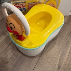 アンパンマンのおまるの画像