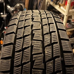 GOODYEAR スタッドレス 265/70R16 バリ溝 19年製 4本の画像