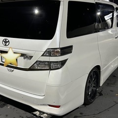 ヴェルファイア2.4Z   最終値下げ 車検たっぷり　家族がゆったり乗れる！13インチのナビの画像