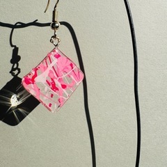 ハンドメイド　ピアスの画像