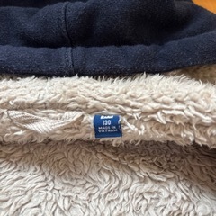 ユニクロ　もこもこ　アウターの画像