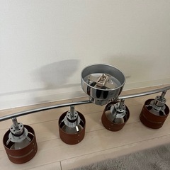 (電球付き)4灯シーリングライトの画像