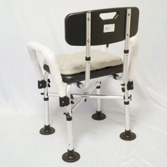 未使用　介護　シャワーチェア　座面クッション付き　の画像