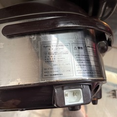 炊飯器の画像