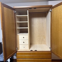 中古品 洋ダンス 楢＆桐の画像