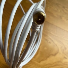 地デジアンテナケーブル　５mの画像