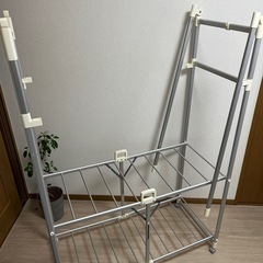 室内 物干しスタンドの画像
