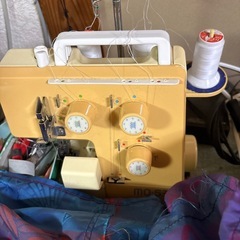 シンガー業務用ミシンの画像