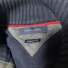 TOMMY ジッパー　紺色の画像