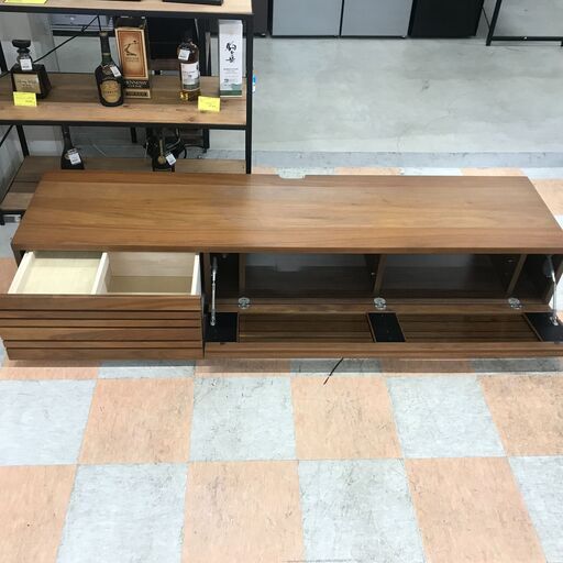 ＼家具＊家電のお店／【ｼﾞｬﾝｸﾞﾙｼﾞｬﾝｸﾞﾙ石川金沢店】テレビ台 木目調/BR  W(幅)180×D(奥行き)48×H(高さ)30cm