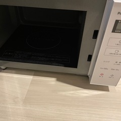 電子レンジ　パナソニック　白の画像