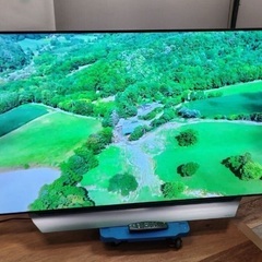 65インチ有機ELテレビ2019年式の画像