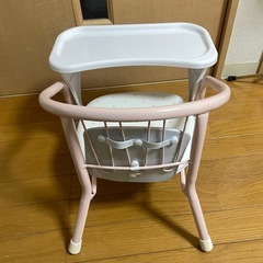 【無料】ベビーチェア 机付きの画像