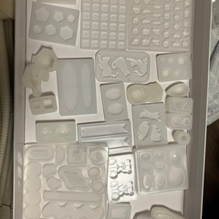 【無料・0円】シリコンモールド大量まとめ（100個以上）ハンドメイド・レジン・クレイ用の画像